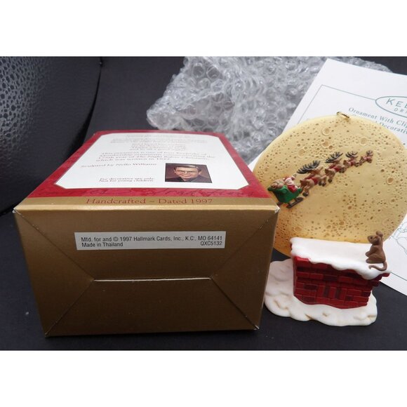 Happy Christmas To All Hallmark Light Up Ornament ©1997 #QXC5132 Thailand - Picture 5 of 5